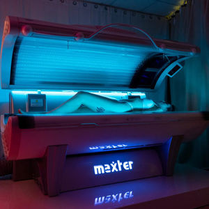 tanning bed