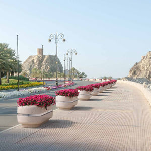 engineered stone planter