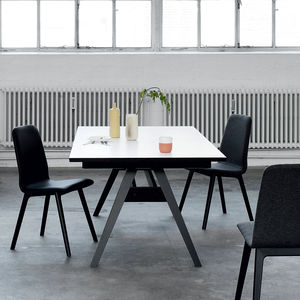 contemporary dining table / oak / wenge / laminate