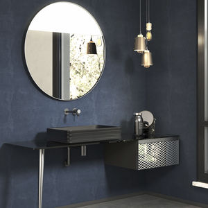 metal washbasin stand