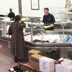 refrigerated display counter