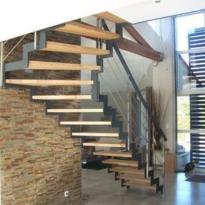 quarter-turn staircase