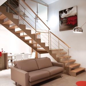 quarter-turn staircase