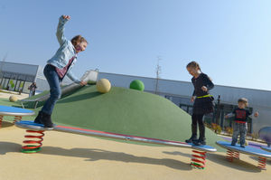 playground balance beam
