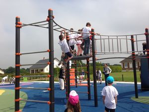 playground play structure