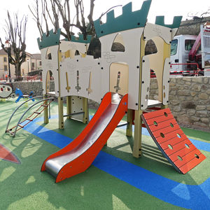 public play structure 1