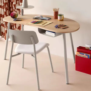 free-standing desk 1