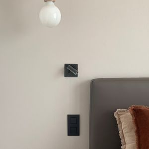 contemporary wall light 1