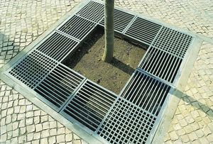 square tree grate