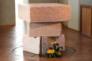 Jerusalem stone altar