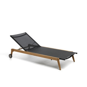 contemporary sun lounger / teak / Textilene® / garden