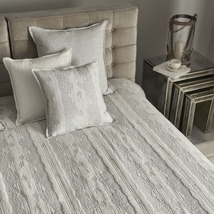 linen quilt