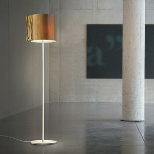 floor-standing lamp
