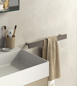 towel rack with rods