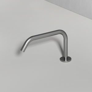 metal washbasin spout