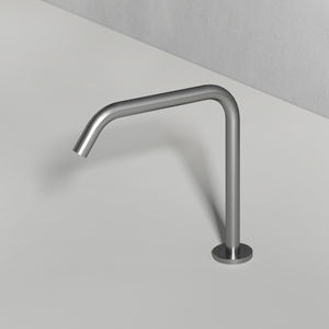 metal washbasin spout