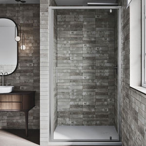 pivoting shower screen