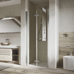 tempered glass shower cubicle 1