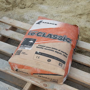 Portland blend cement