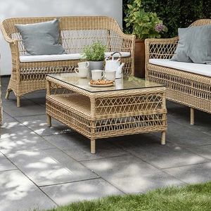 traditional coffee table
