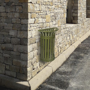 public trash can