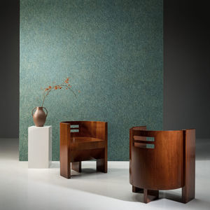 wall-covering on non-woven backing 1