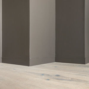multi-color skirting