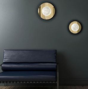 contemporary wall light