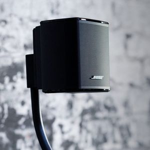 shelf speaker