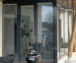 glass panel with integrated blinds