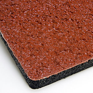 recycled rubber flooring
