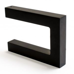 wall-mounted coat hanger rack