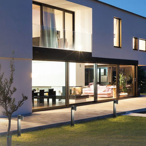 urban bollard light / contemporary / cast aluminum / LED