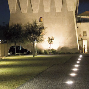 recessed floor light fixture 1