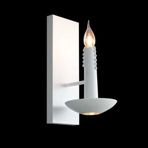 contemporary wall light