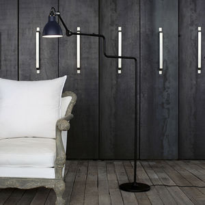 floor-standing lamp