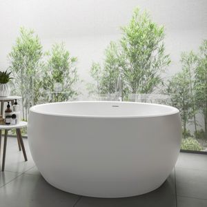 round bathtub