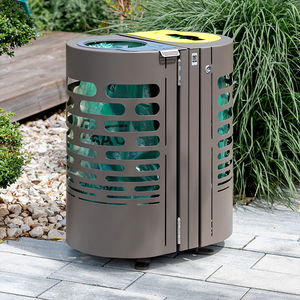 public trash can 1