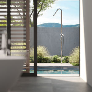 stainless steel outdoor shower 1