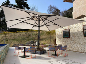 square parasol 1