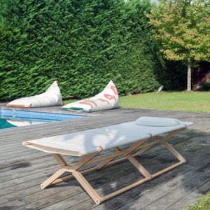 contemporary sun lounger