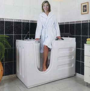 corner bathtub