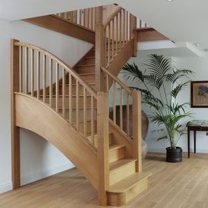 quarter-turn staircase