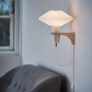 traditional wall light