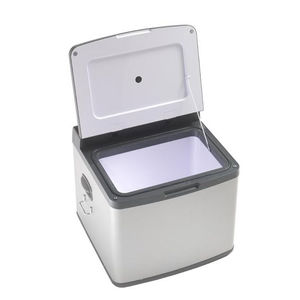 portable refrigerator-freezer