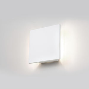 contemporary wall light