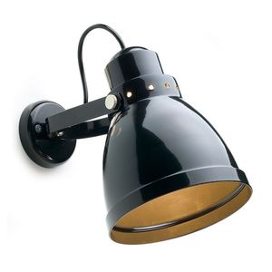 traditional wall light