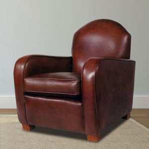 traditional club chair 1