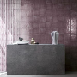 indoor tile / wall / floor / ceramic