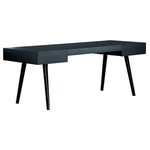 free-standing desk